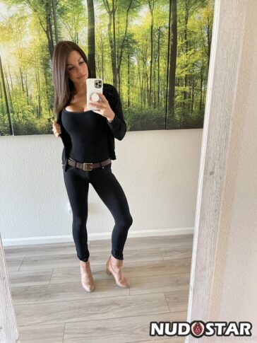 charleexxxrose nude leaks nudostar com 000