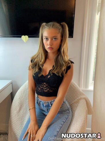 mariiibebe nude leaks nudostar com 000