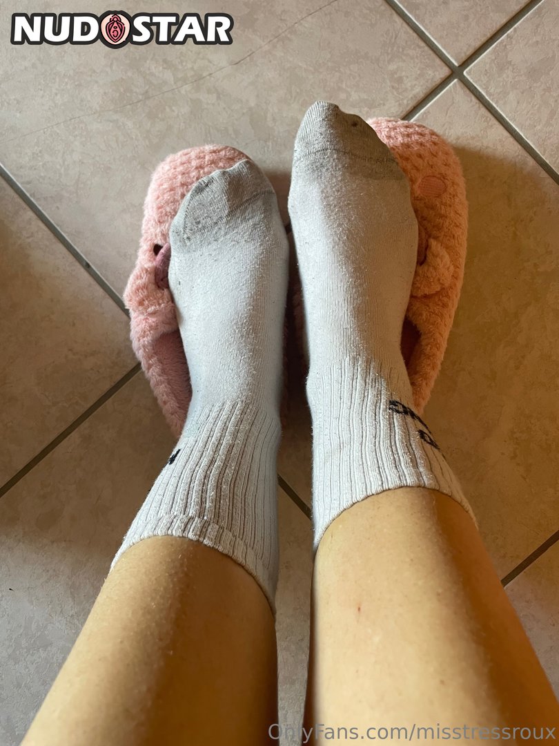 misstressroux_nude_leaks_nudostar-pics_014 Misstressroux Leaked Photo 16