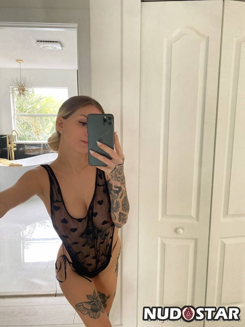 Snooks Leaked Photo 23