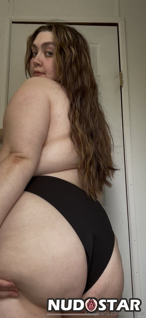 Achainz Leaked Photo 20