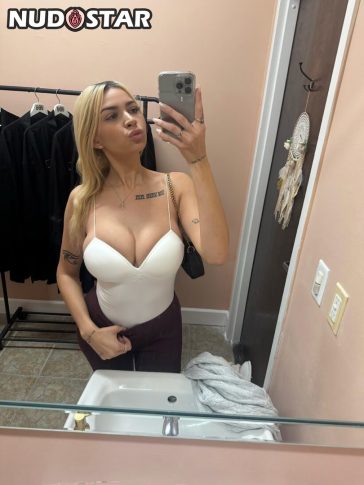 loveliasmith nude leaks nudostar com 000