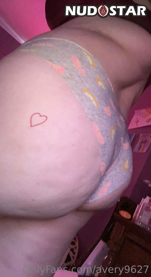 Avery9627 Leaked Photo 7