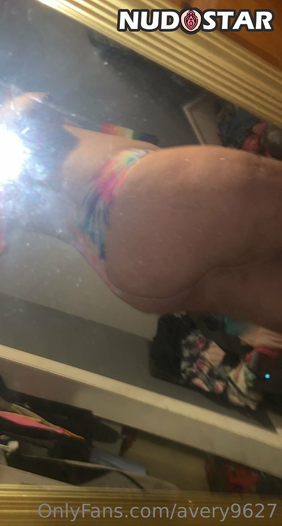 Avery9627 Leaked Photo 12