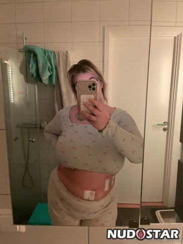 hannasaiit0 nude leaks nudostar com 000