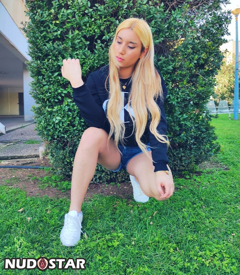 hen azulai nude leaks nudostar com 002