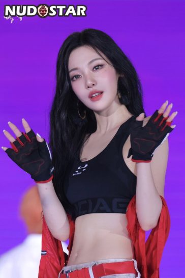 ningning aespa nude leaks nudostar com 000