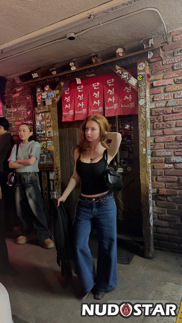 francesca_capaldi_nude_leaks_nudostar-com_000 francesca capaldi nude leaks nudostar com 000